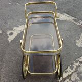 Serving table of the 70