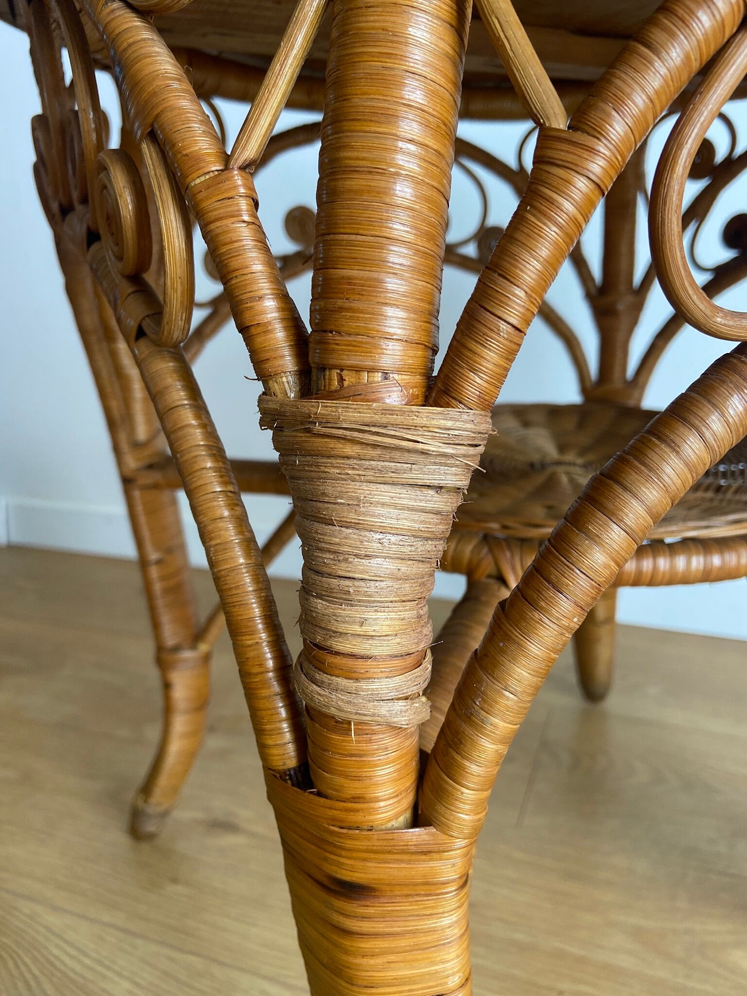 VINTAGE RATTAN SIDE TABLE PEACOCK PATTERN