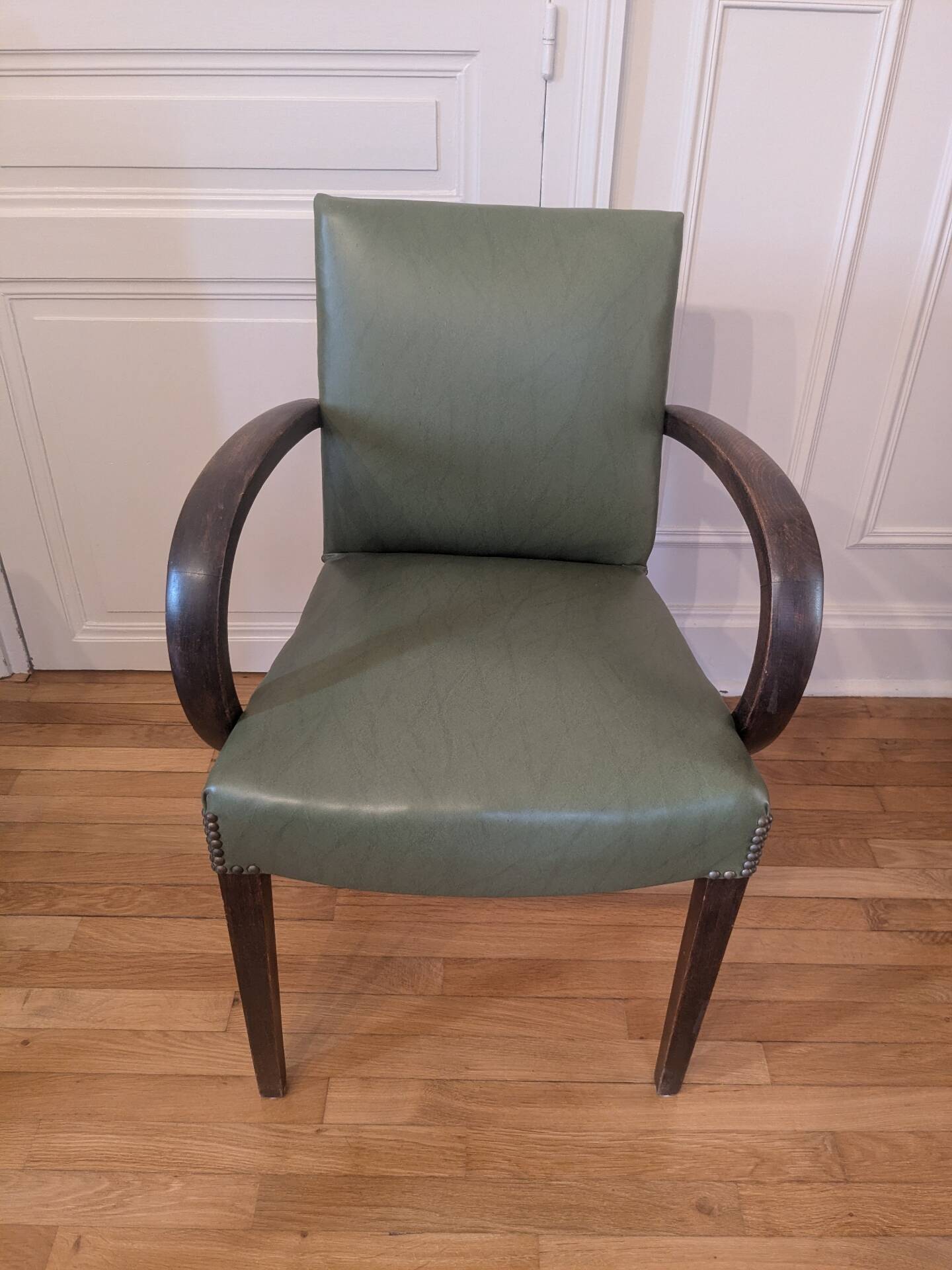 Bridge armchair