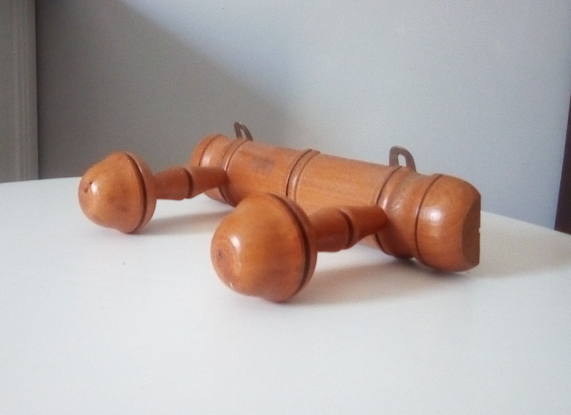 Vintage wall coat rack in wood circa 60/70 years