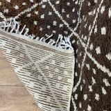 Traditional Berber rug dyed with walnut 240 x 150 cm