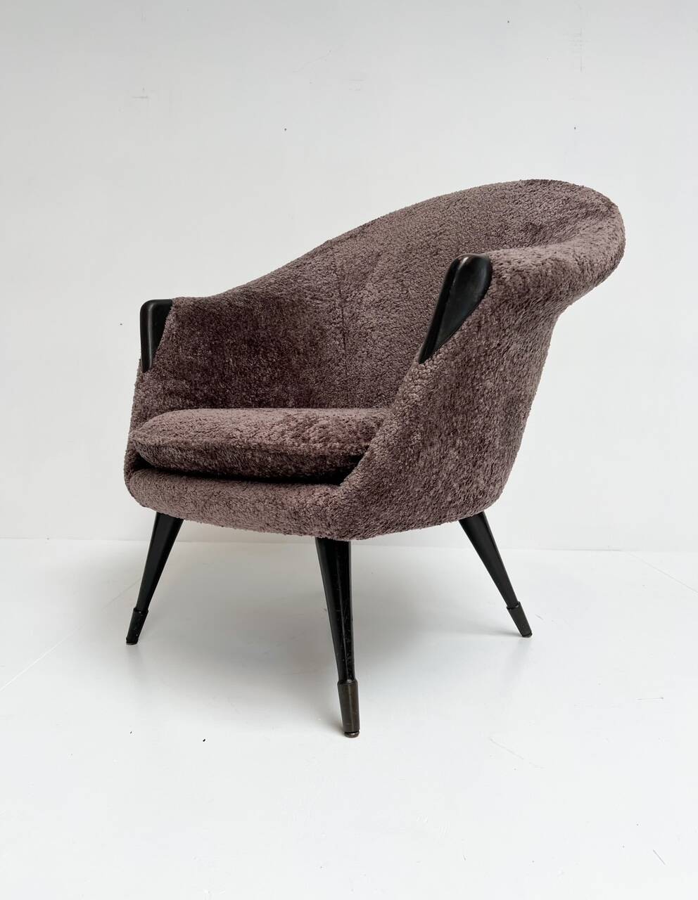 Fauteuil Nanna Ditzel retapissé, années 1950