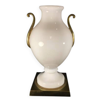Venini Primavera in Murano, white opaline glass with gilded handles, bronze base.