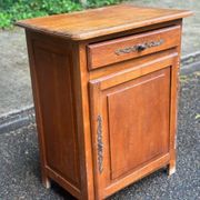 Buffet commode vintage en bois massif du XIXème siècle