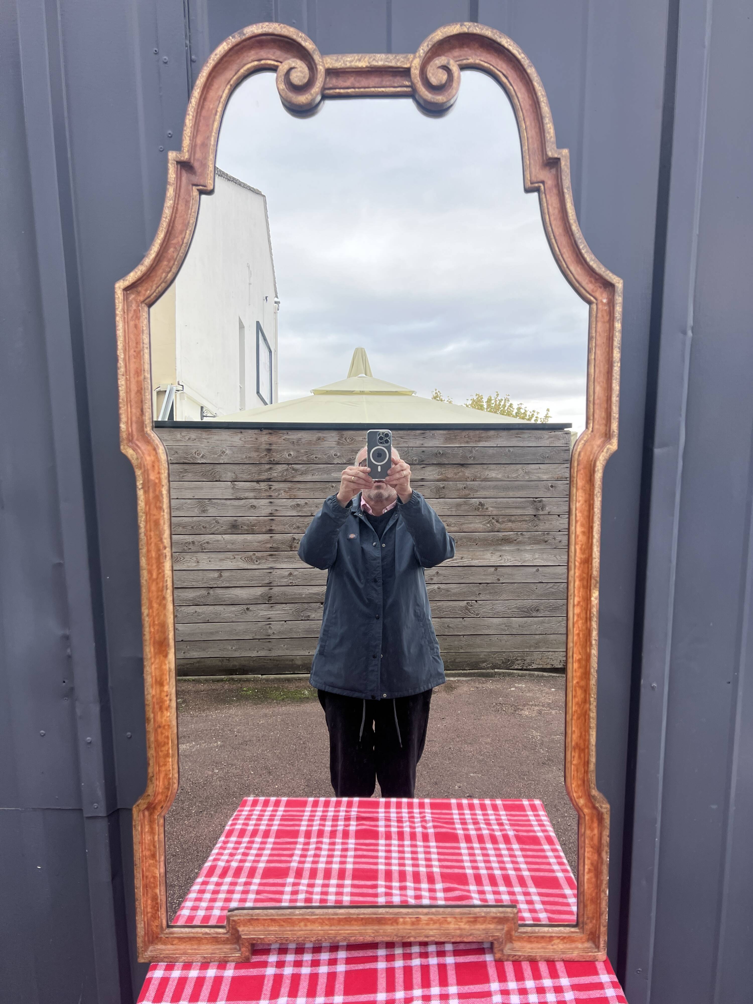 Wooden and stucco mirror, Dutch style