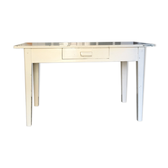 Old white wooden table
