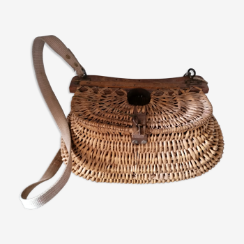 Panier de pêche vintage en osier