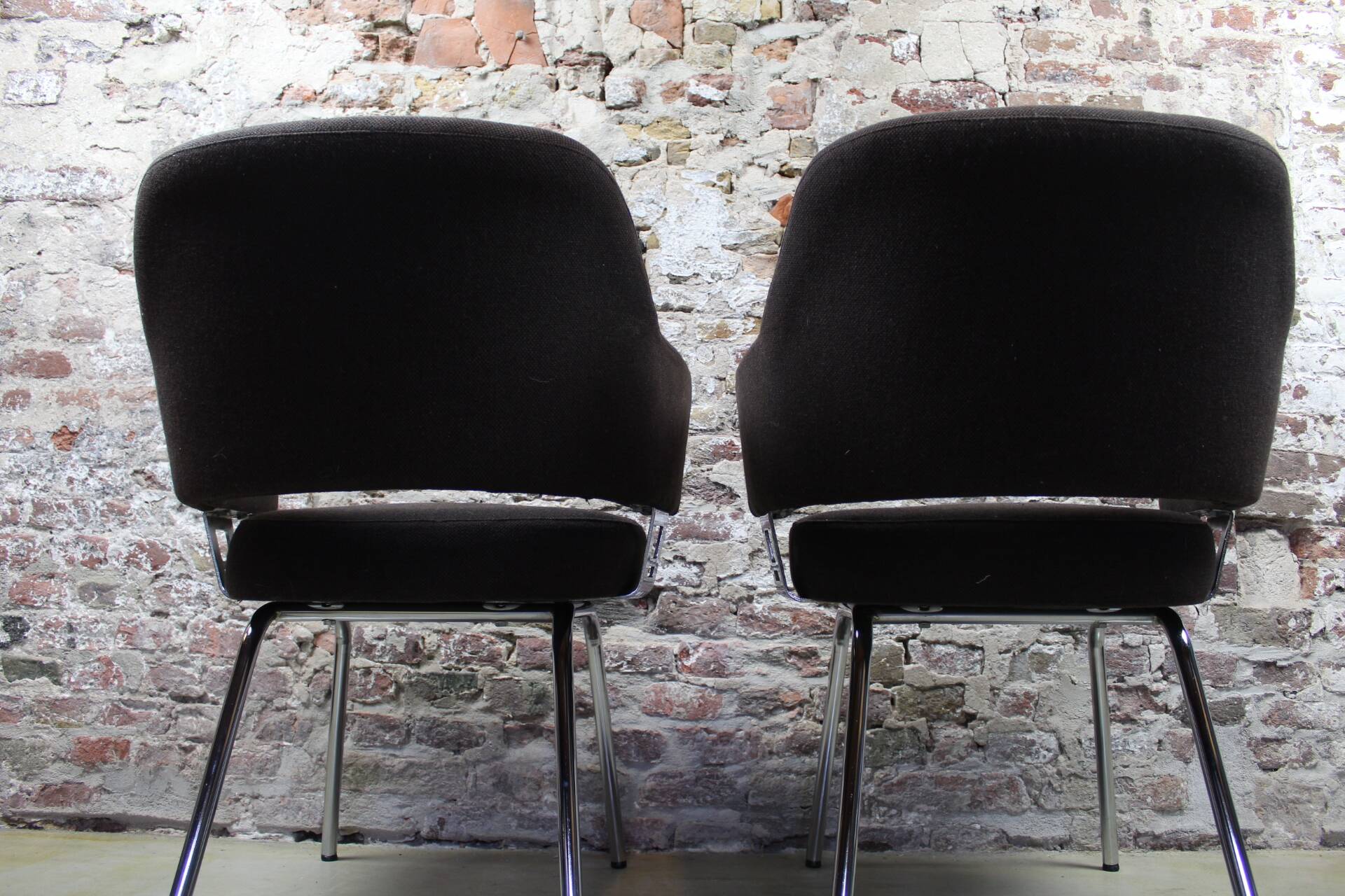 Set of #2 Eero Saarinen style dining chairs