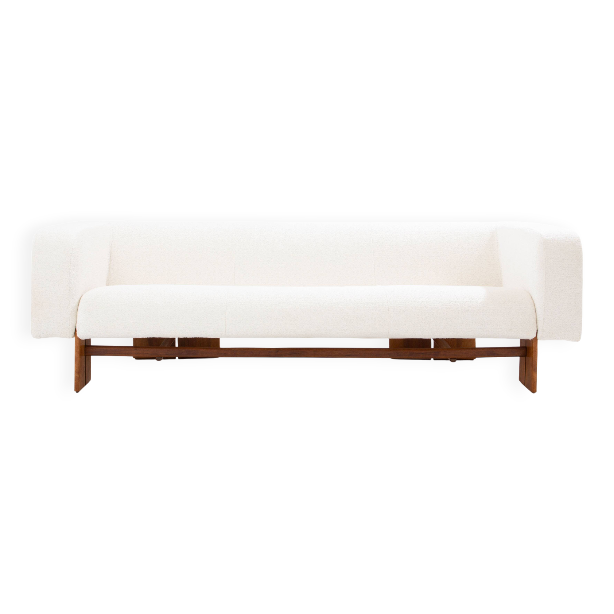 Italian Brutalist sofa in walnut and chenille velvet circa 1960