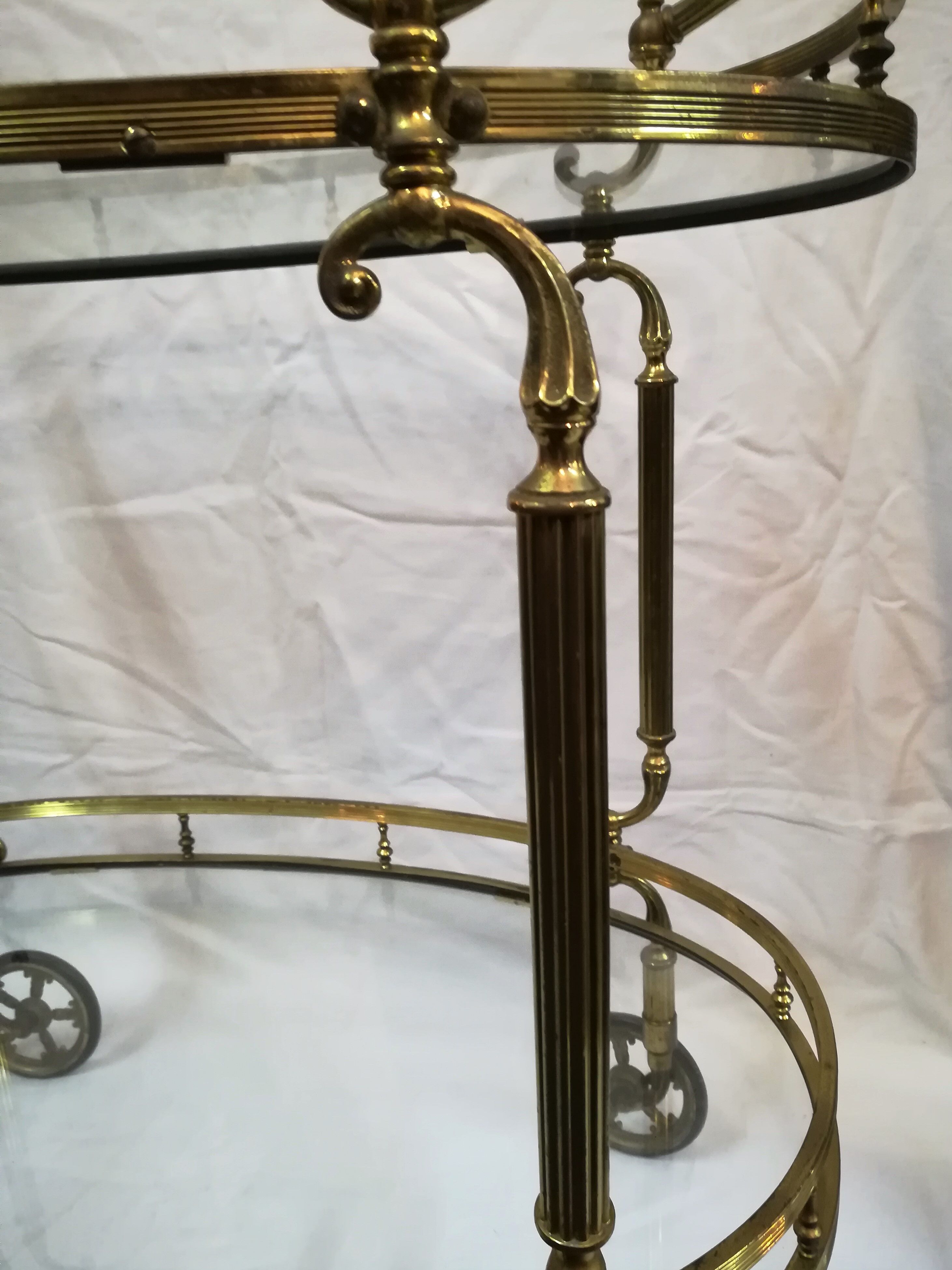 Brass rolling dessert