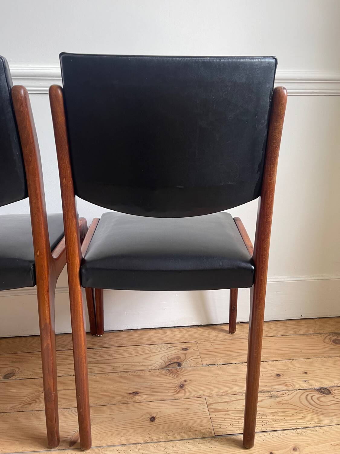 Stella Scandinavian chairs