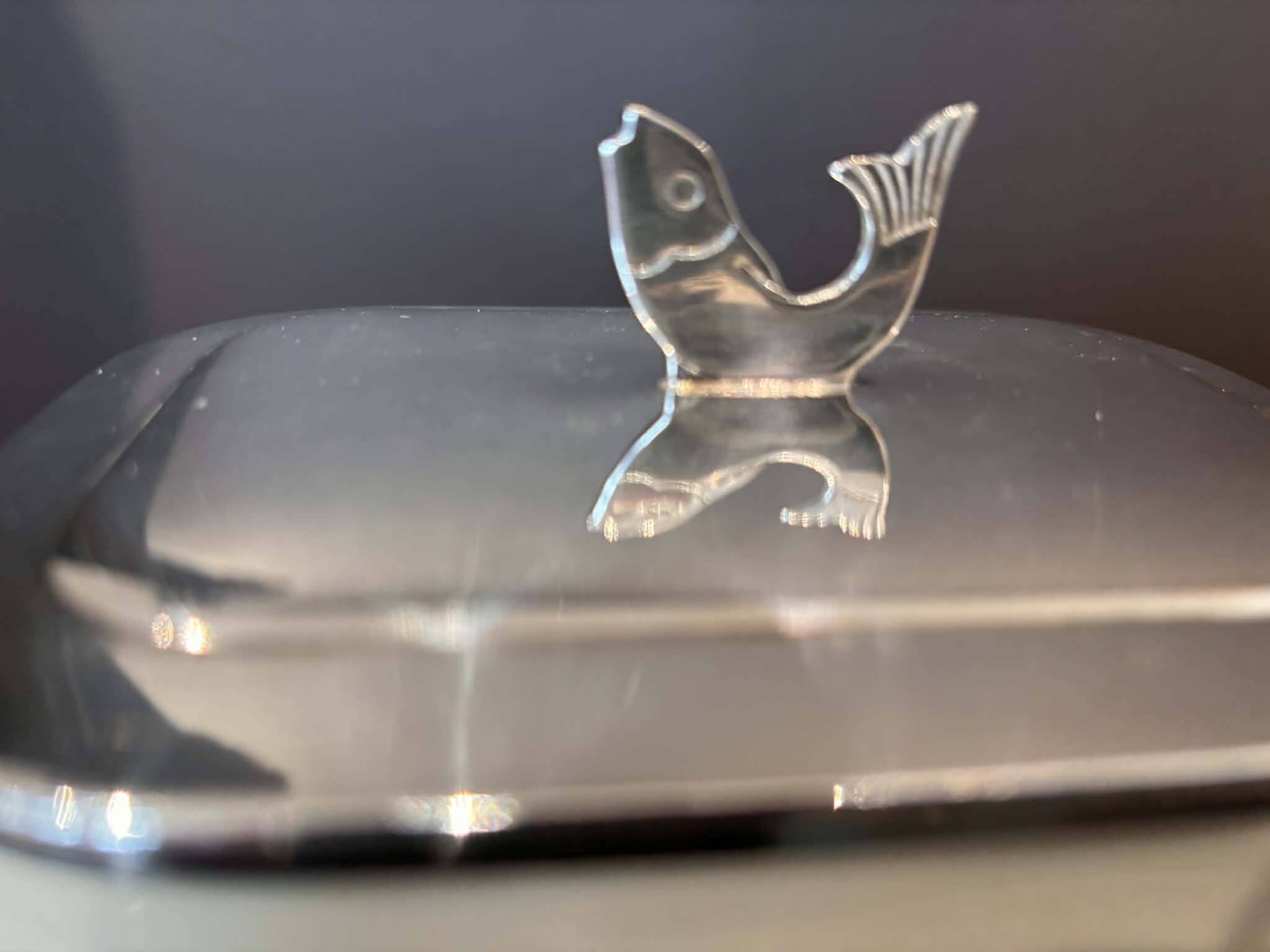 Butter dish