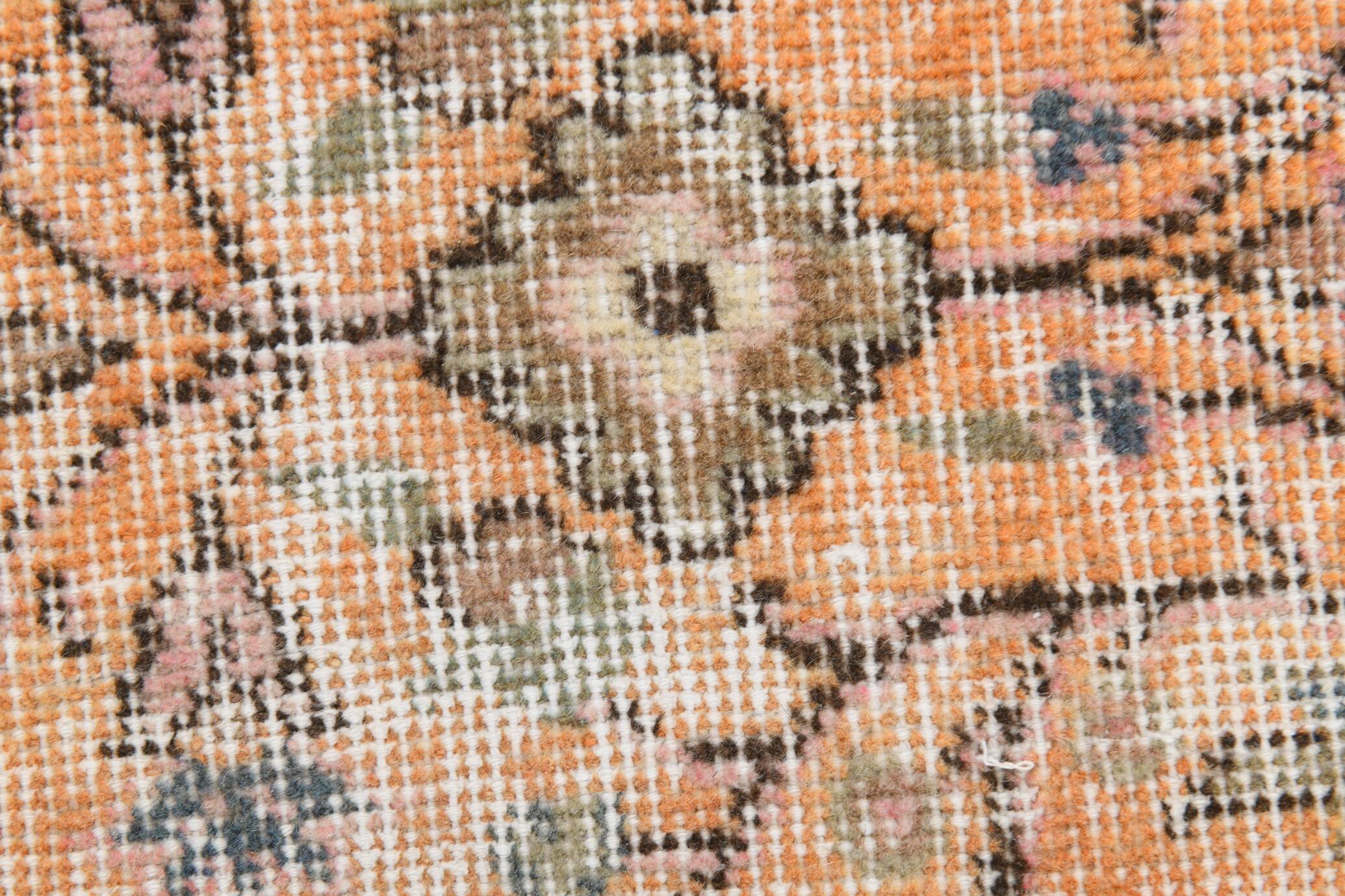 7x10 Pale Orange Floral Vintage Rug, 204x296Cm