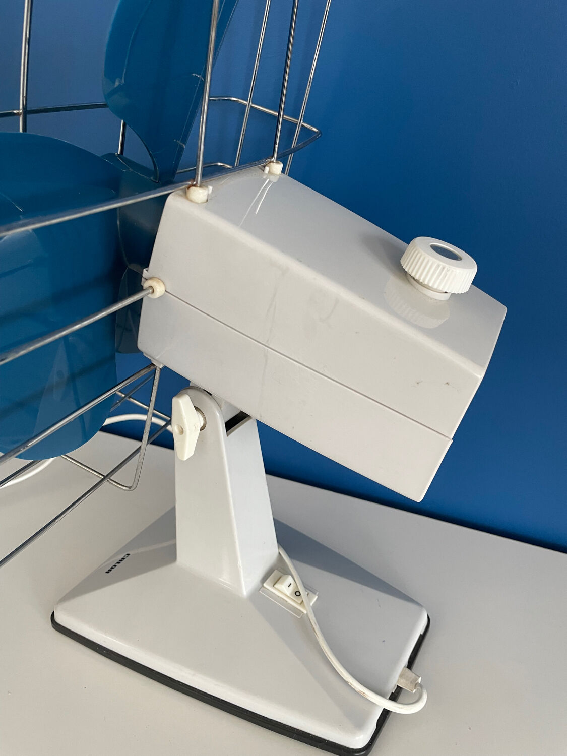 Ventilateur calor bleu et blanc