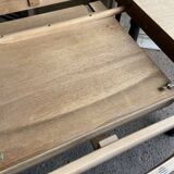 Oval table with integrated extension