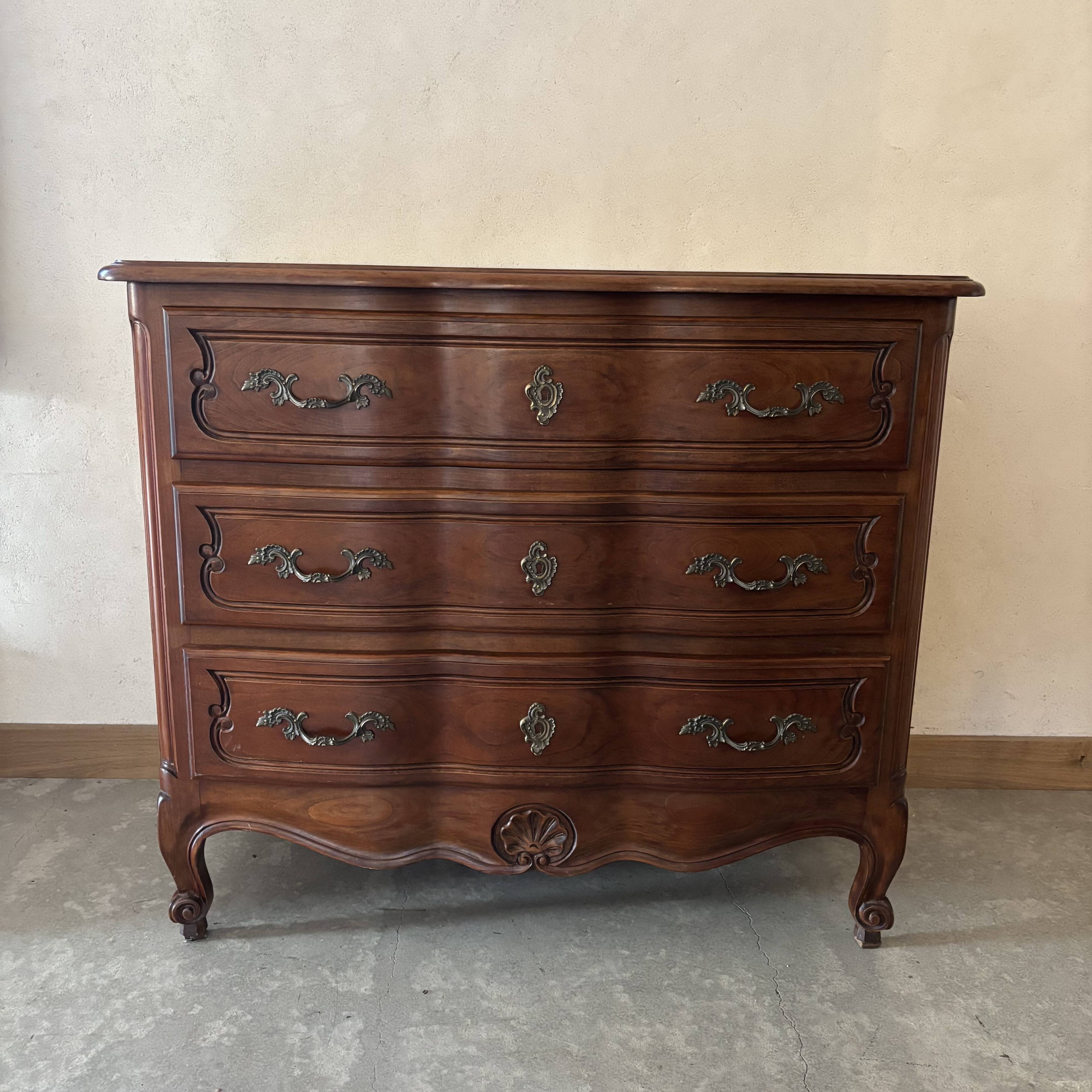 Cherrywood chest of drawers