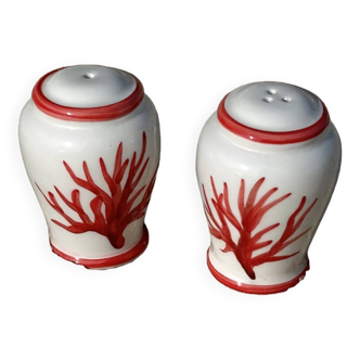 Coral salt and pepper shakers