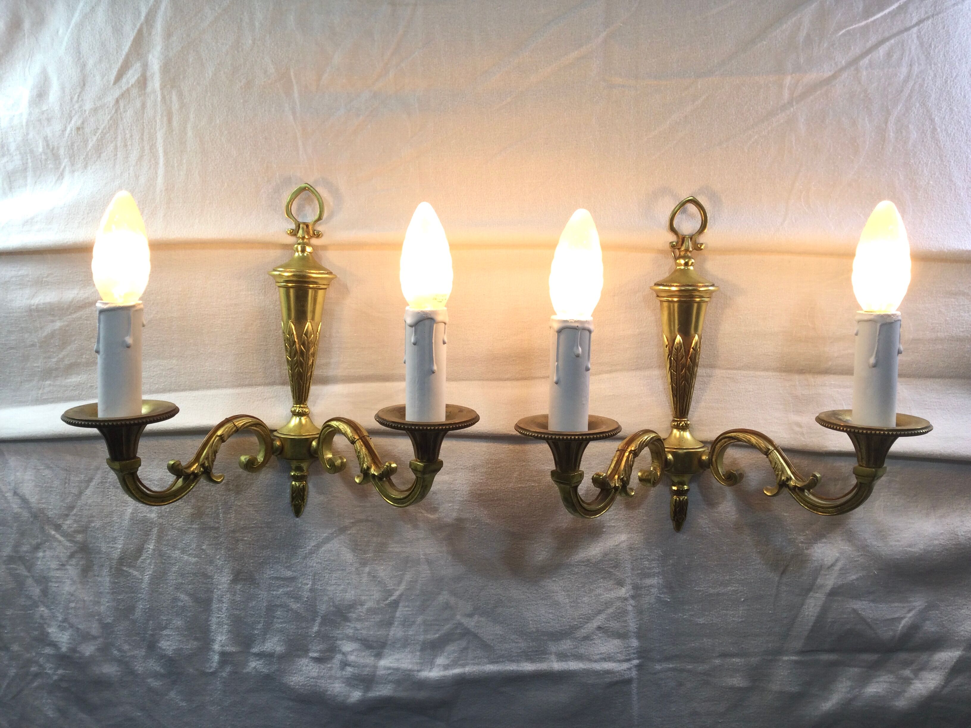 Pair of bronze wall lamps 2 lights