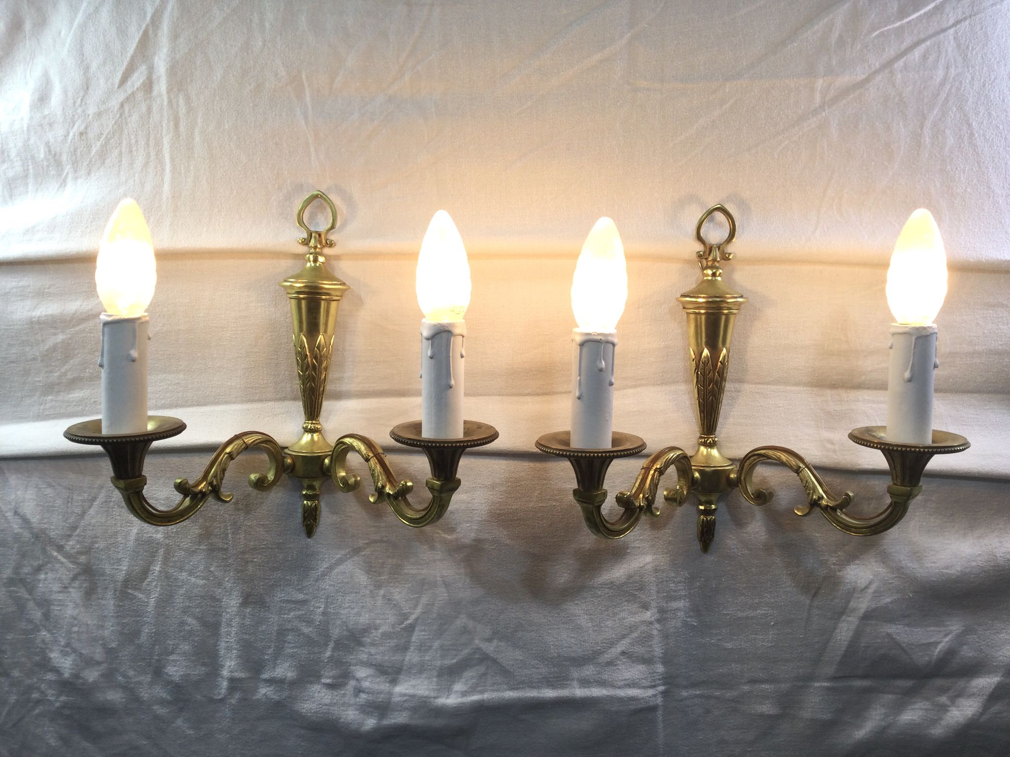 Pair of bronze wall lamps 2 lights
