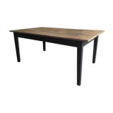 Farm table