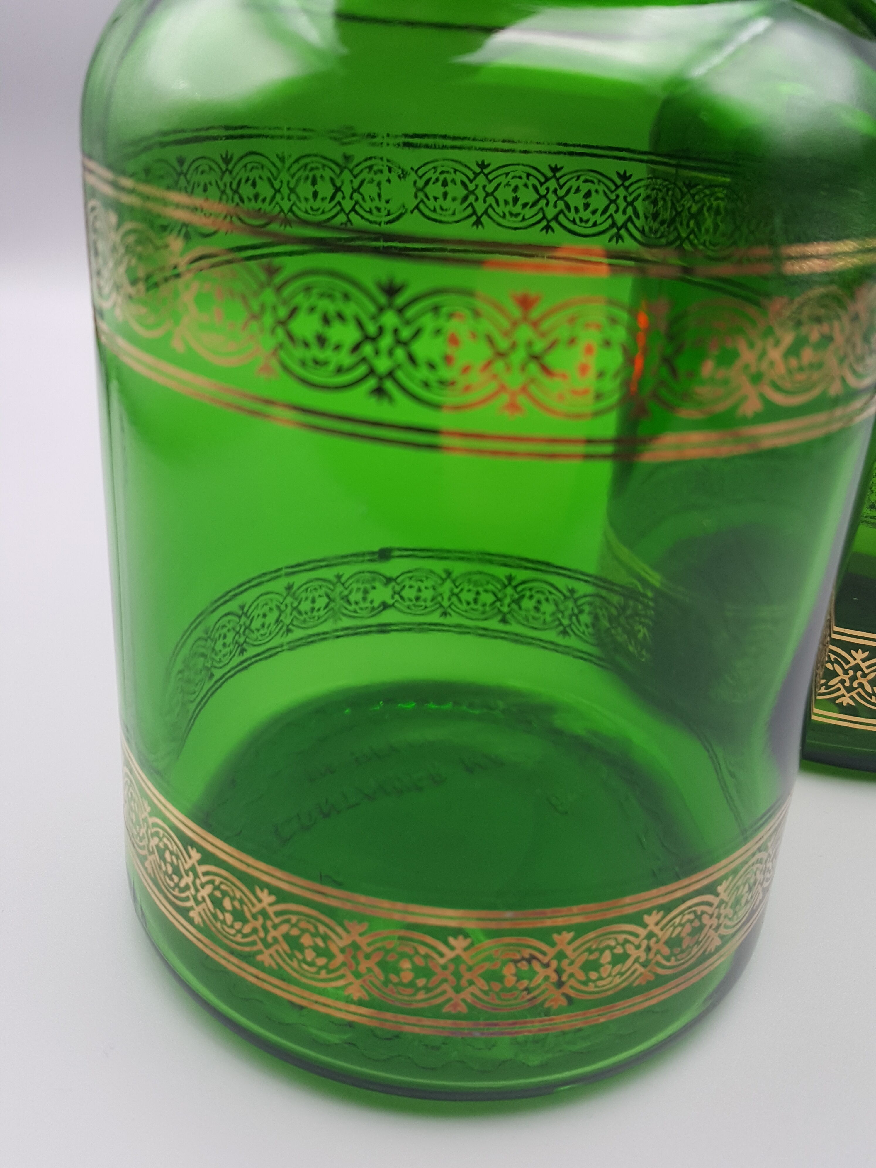 Pots en verre container made in belgium verts avec liseret doré