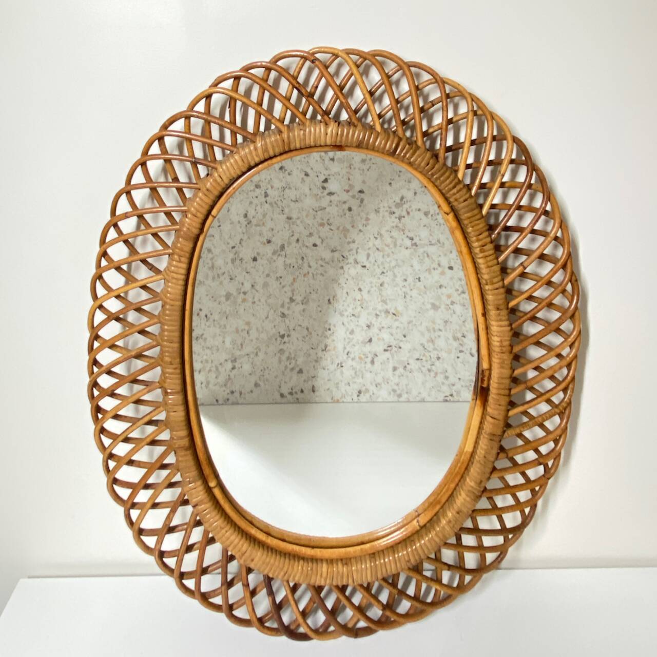 Oval rattan mirror attributed to franco albini - 1960's
