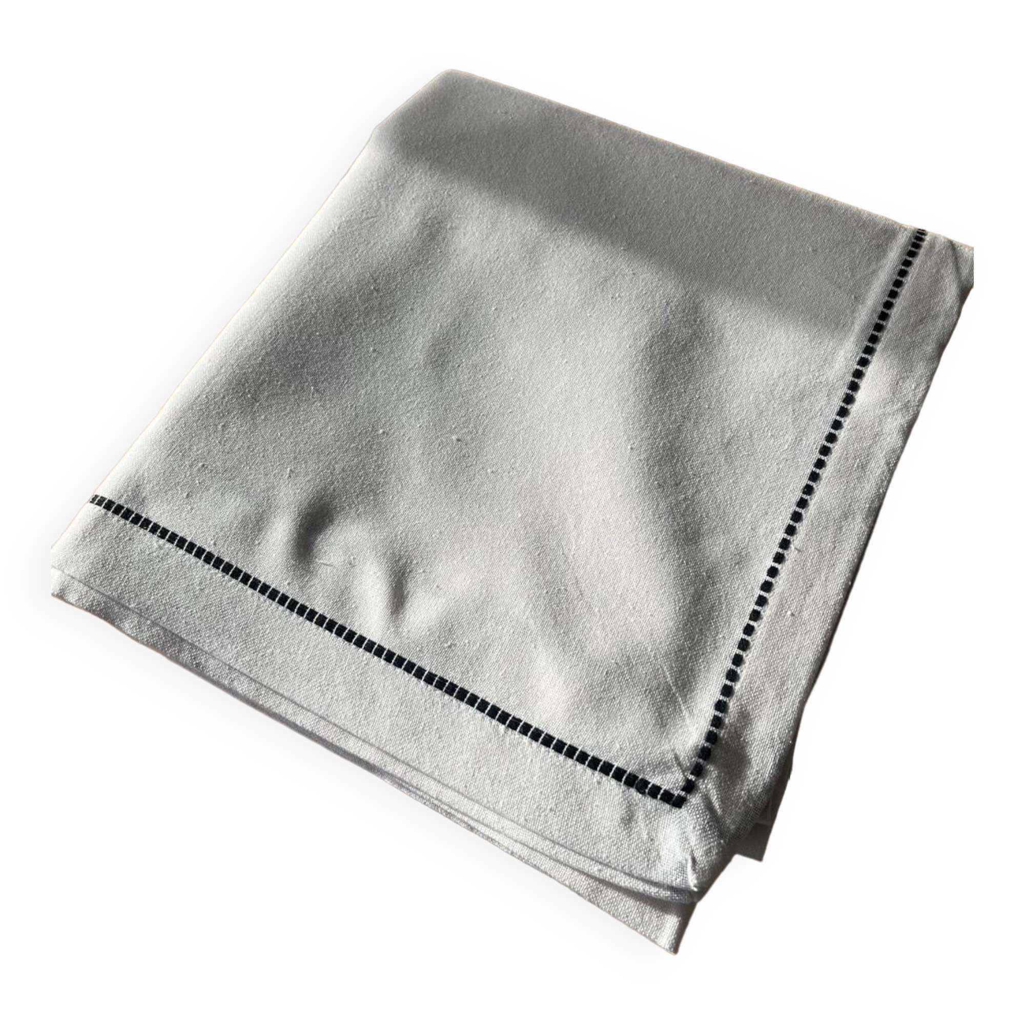 Embroidered cotton tablecloth