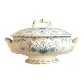 H. Boulenger soup tureen from Choisy-le-Roi in ironstone, "Cyclamen" service.