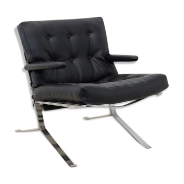 Chair black leather
