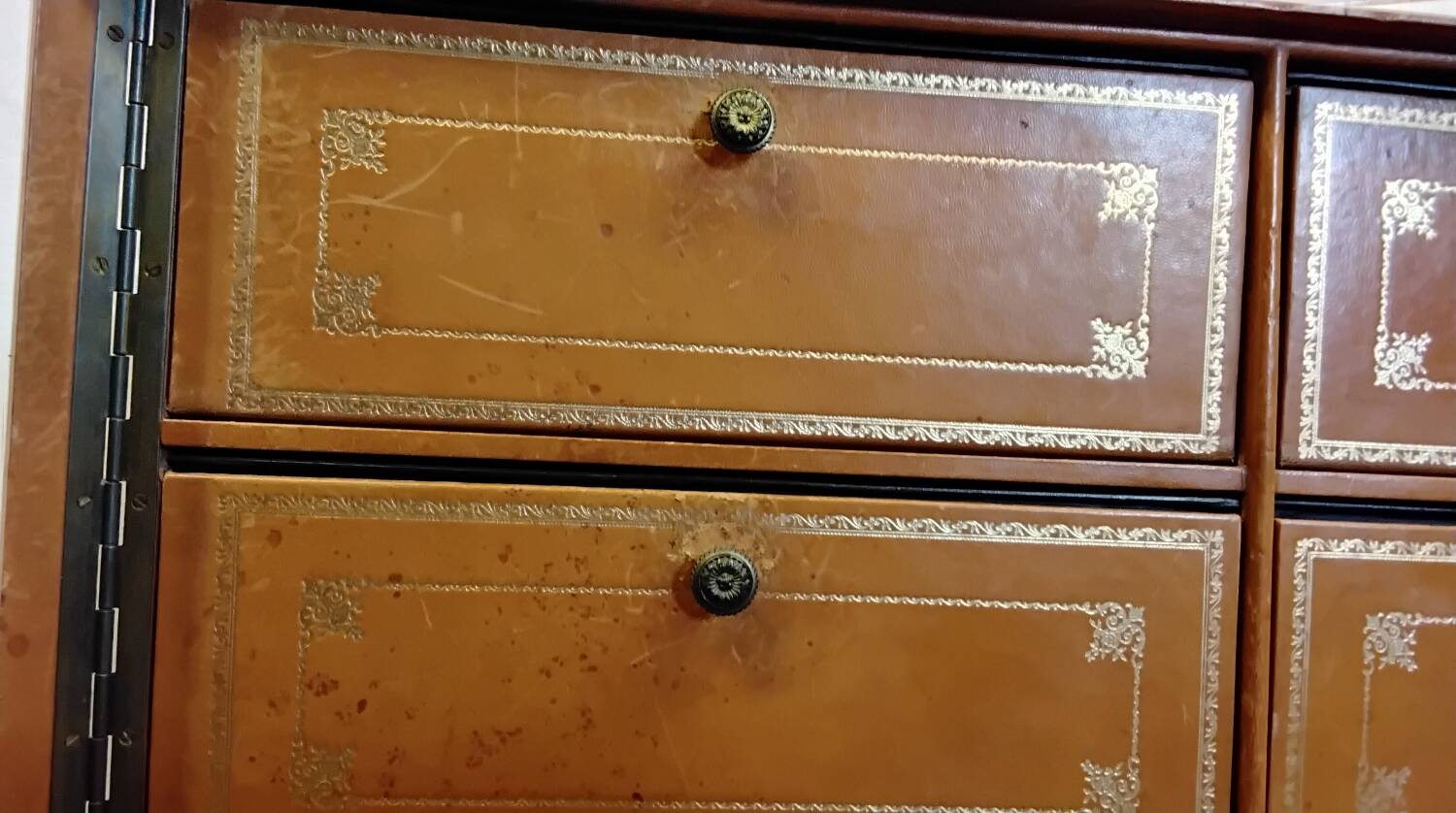Cartonnier / meuble de métier Chalmette Paris