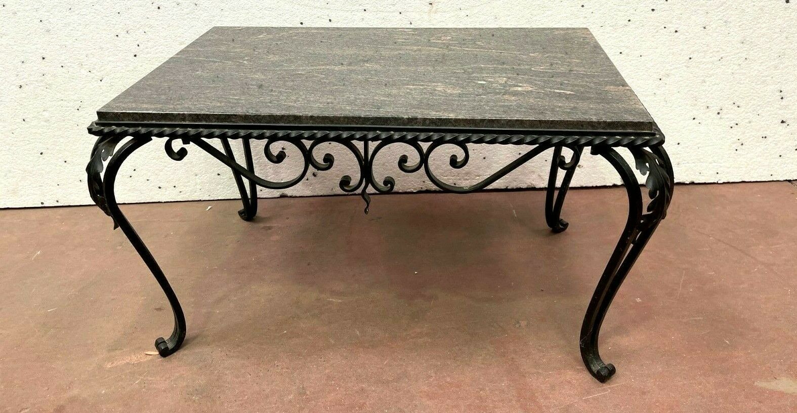 Coffee table in wrought iron and marble XX century