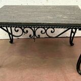 Table basse en fer forgé et marbre XX siècle