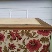 Armoire - penderie - Ancienne - Bois - Tissu Floral - Artisanal
