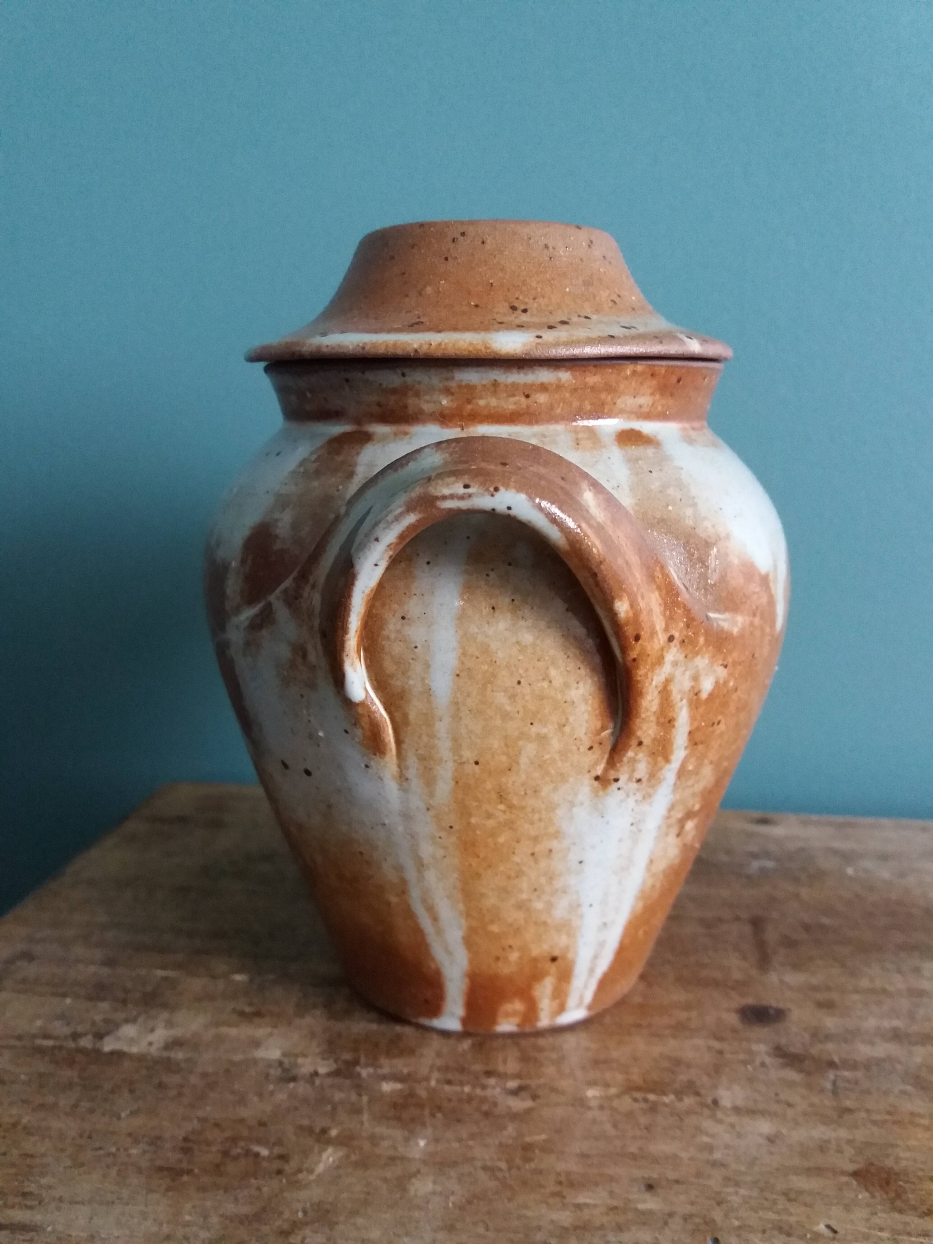 Covered pot condiment pot in Puisaye stoneware