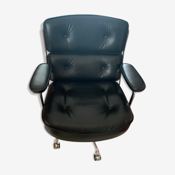 Fauteuil lobby chair ES104 de Charles et Ray Eames