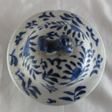 Ancient Chinese white blue potiche