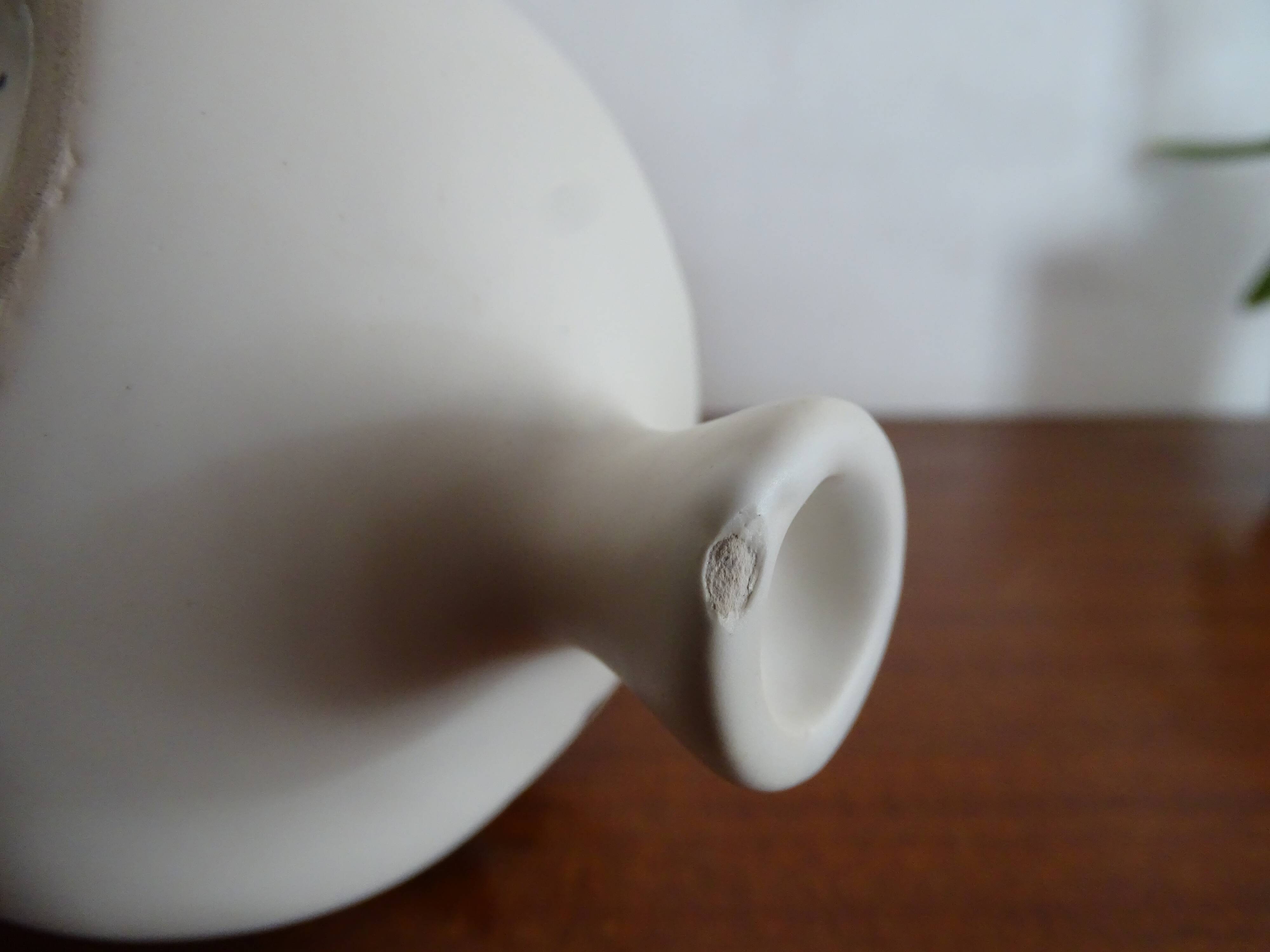 Roger Capron wall bouquetière signed