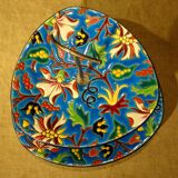 Servant silent emaux Longwy cake mignardises display