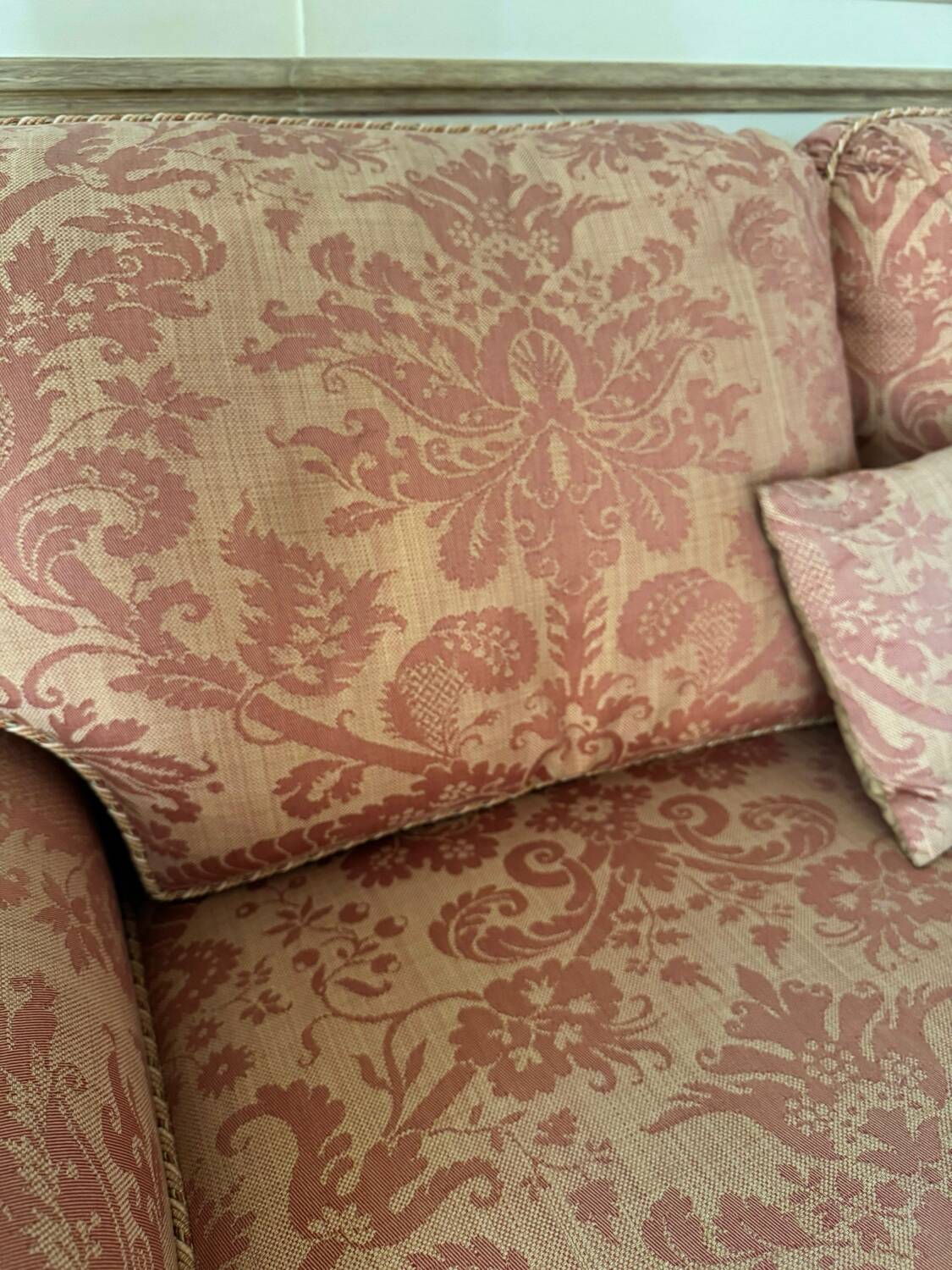 Pair of sofas Maison Schwartz Paris, 1970s-80s