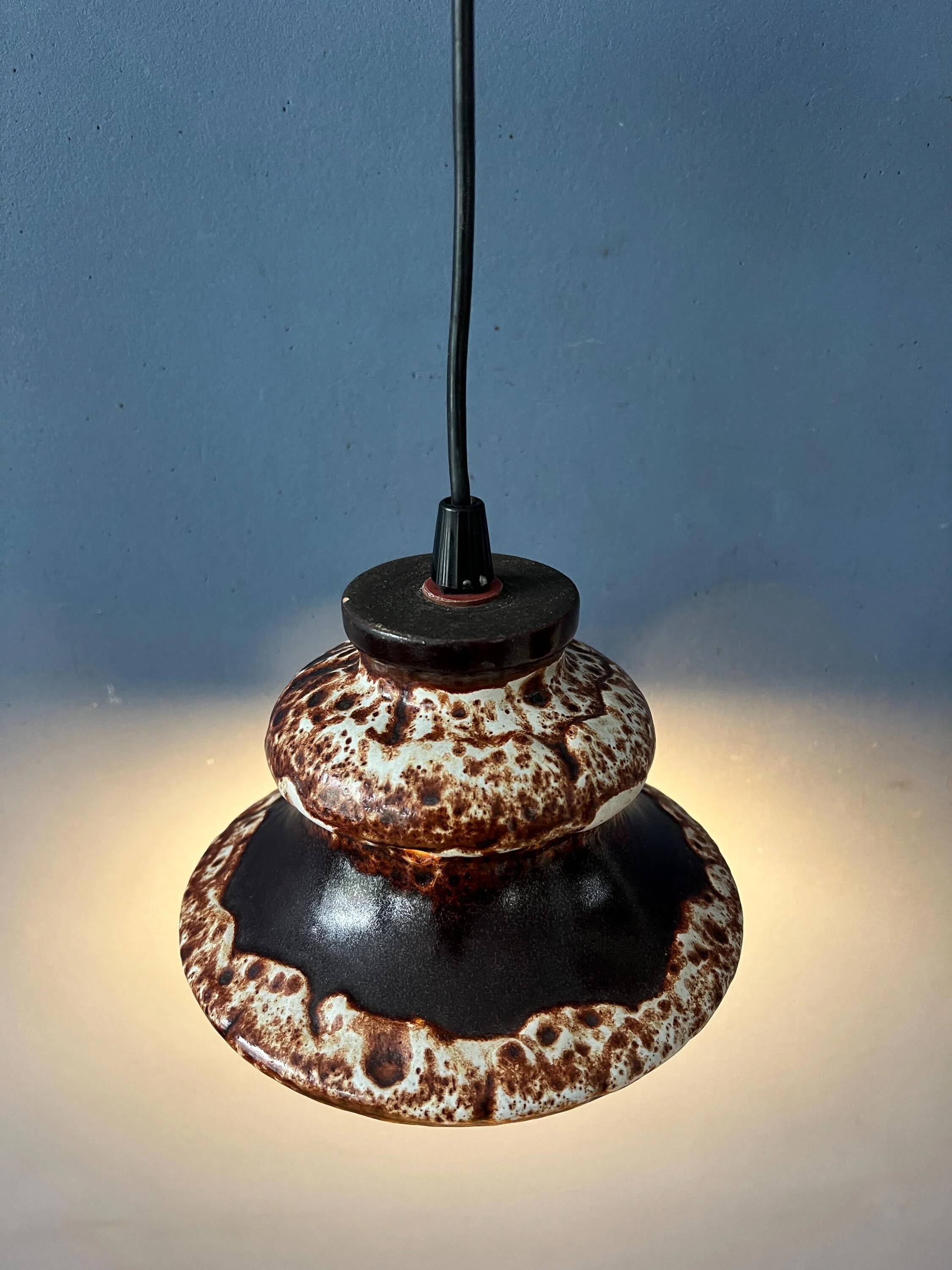 Suspension Fat Lava in ceramic West Germany brown and beige