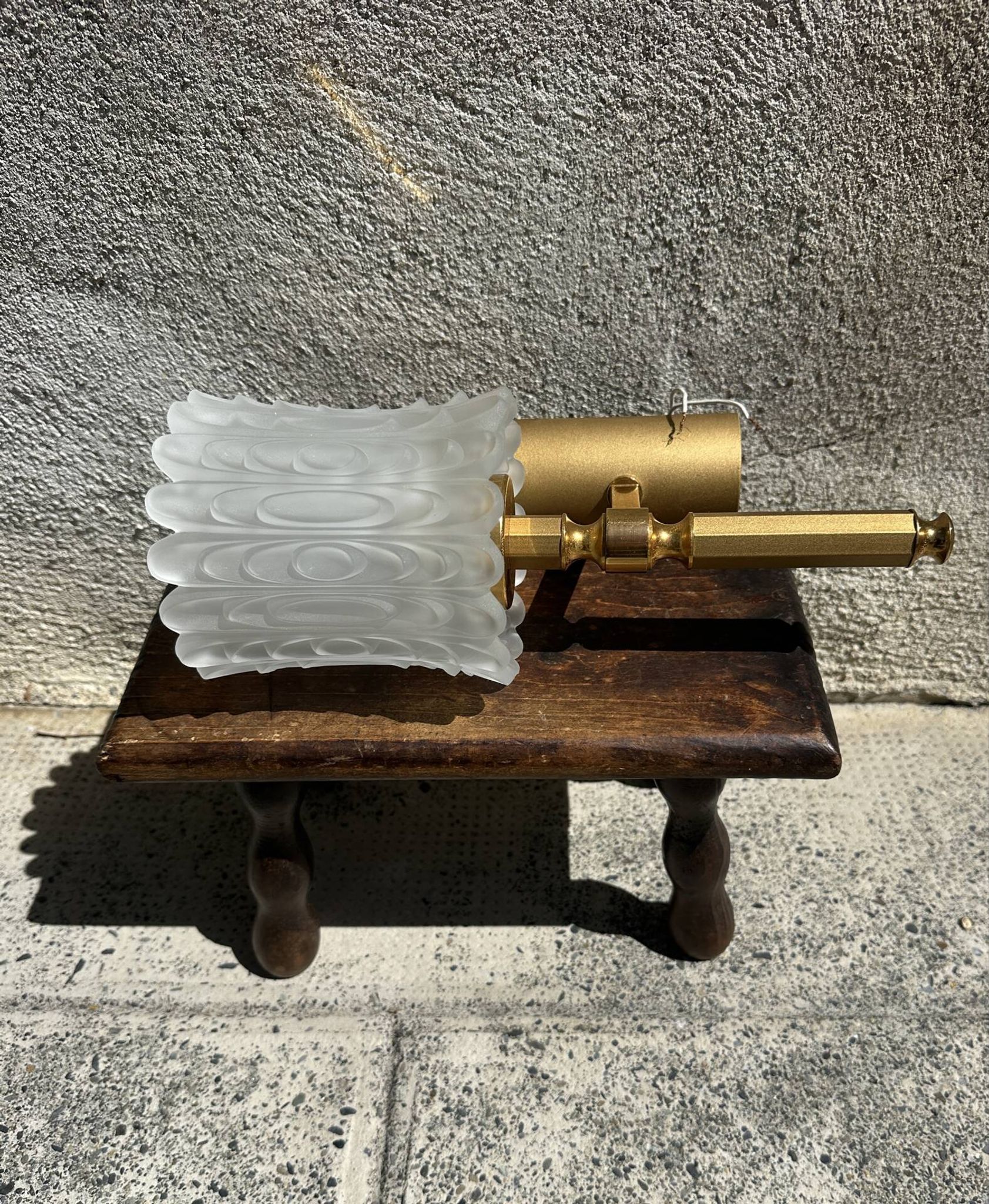 Old pair of wall sconces by Maison Lunel in brass and glass.