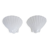 Pair of shell wall lights, in white ceramic. 80s 90s