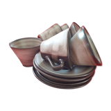 6 cups and saucers in grey/black cawads