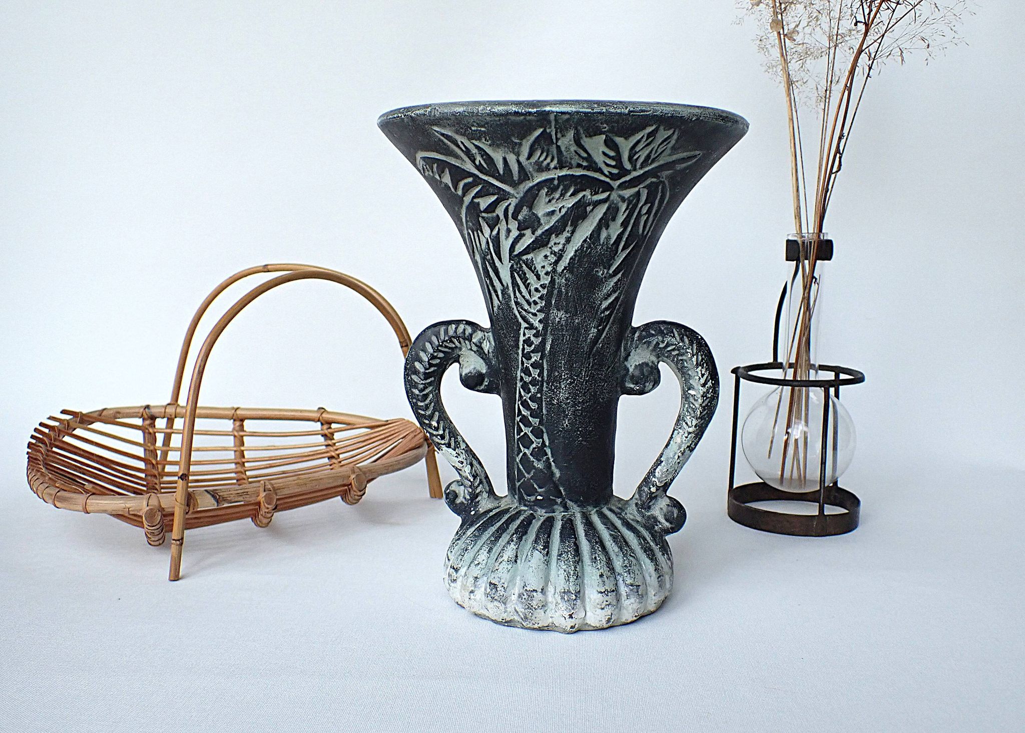 Vase balustre décoré de palmiers style années 1950