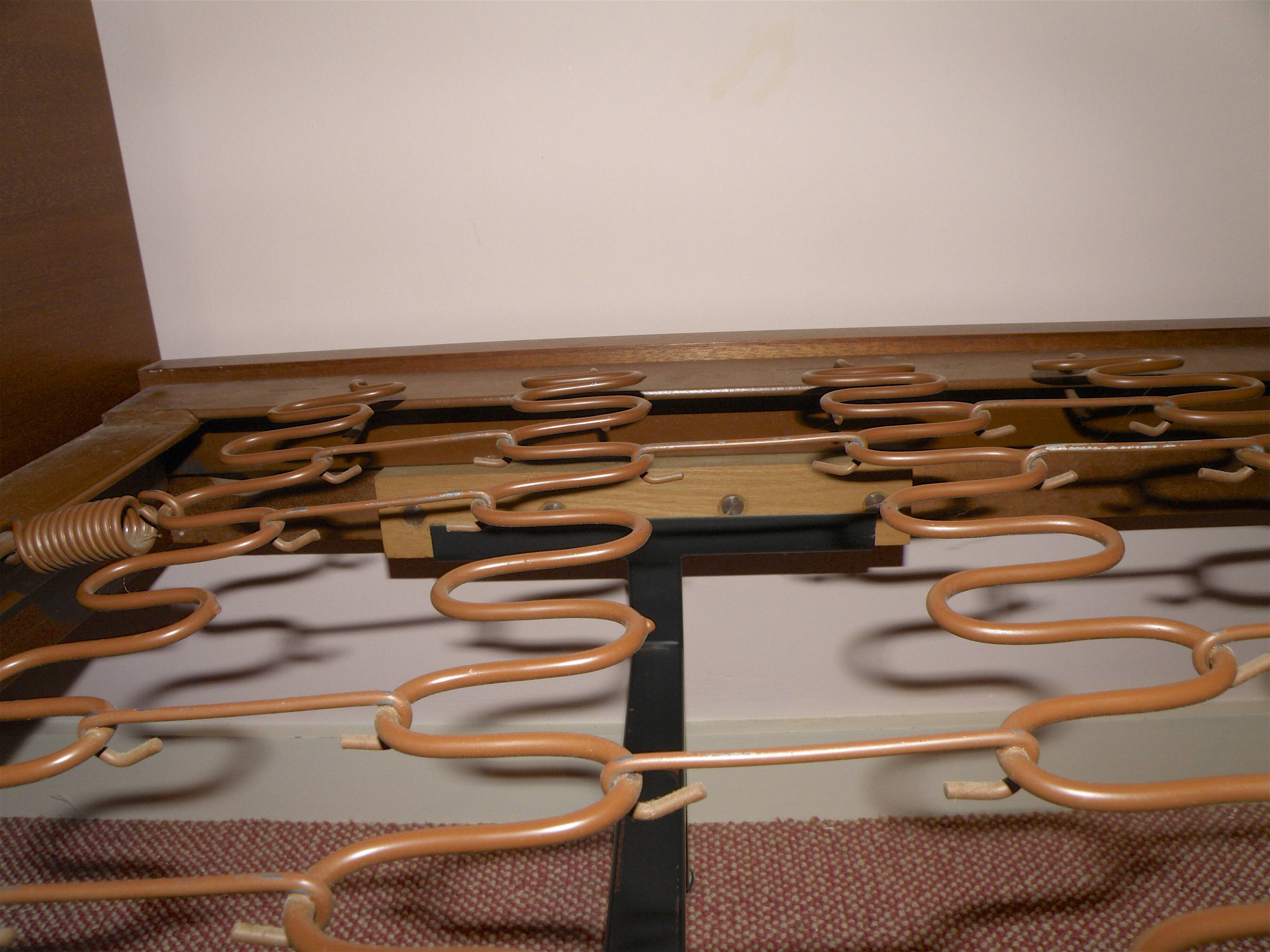 Bed + box spring for 1 person 90 x 190 from ARP Minvielle edition in mahogany