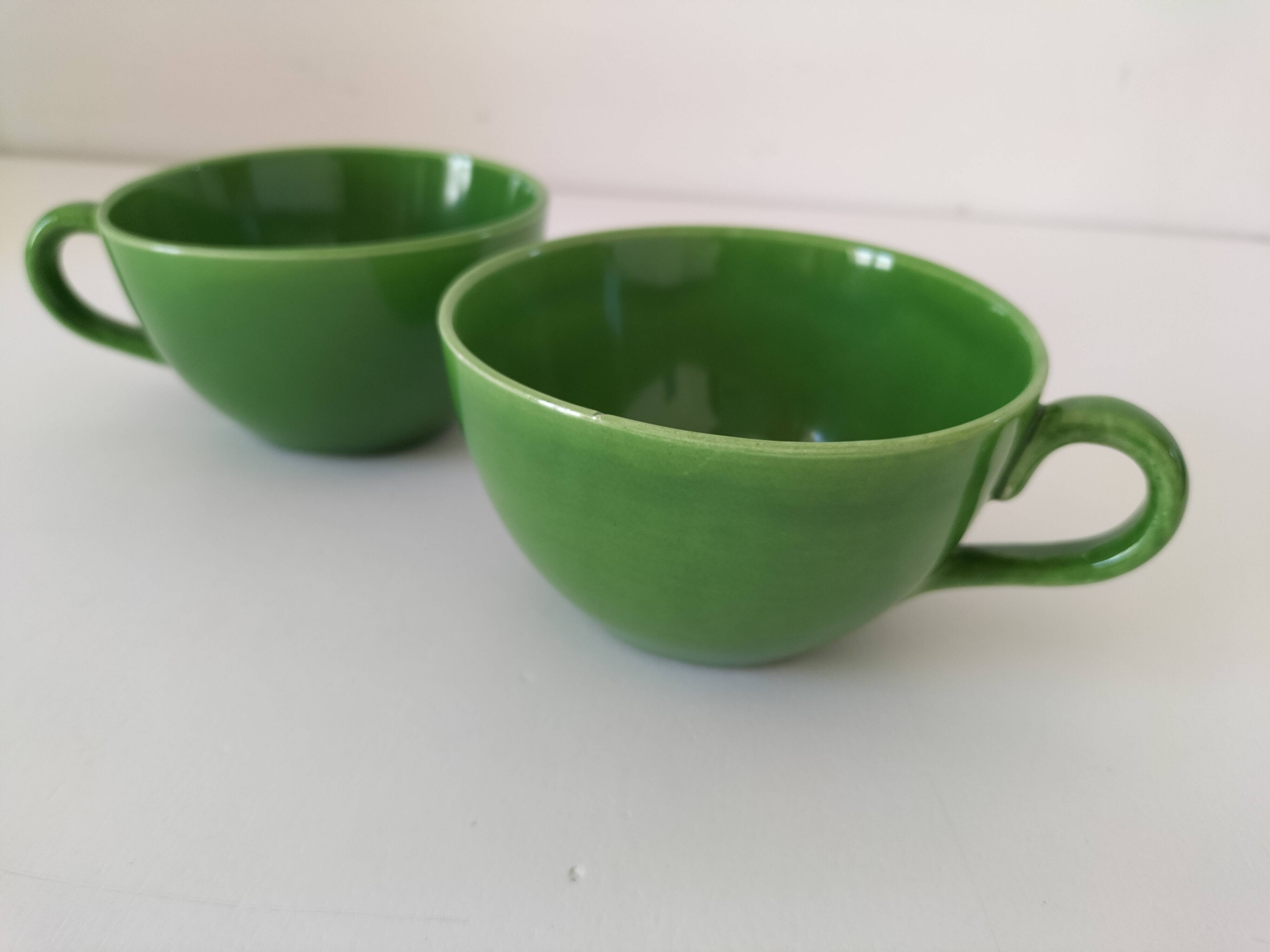 Vintage glazed ceramic cup duo