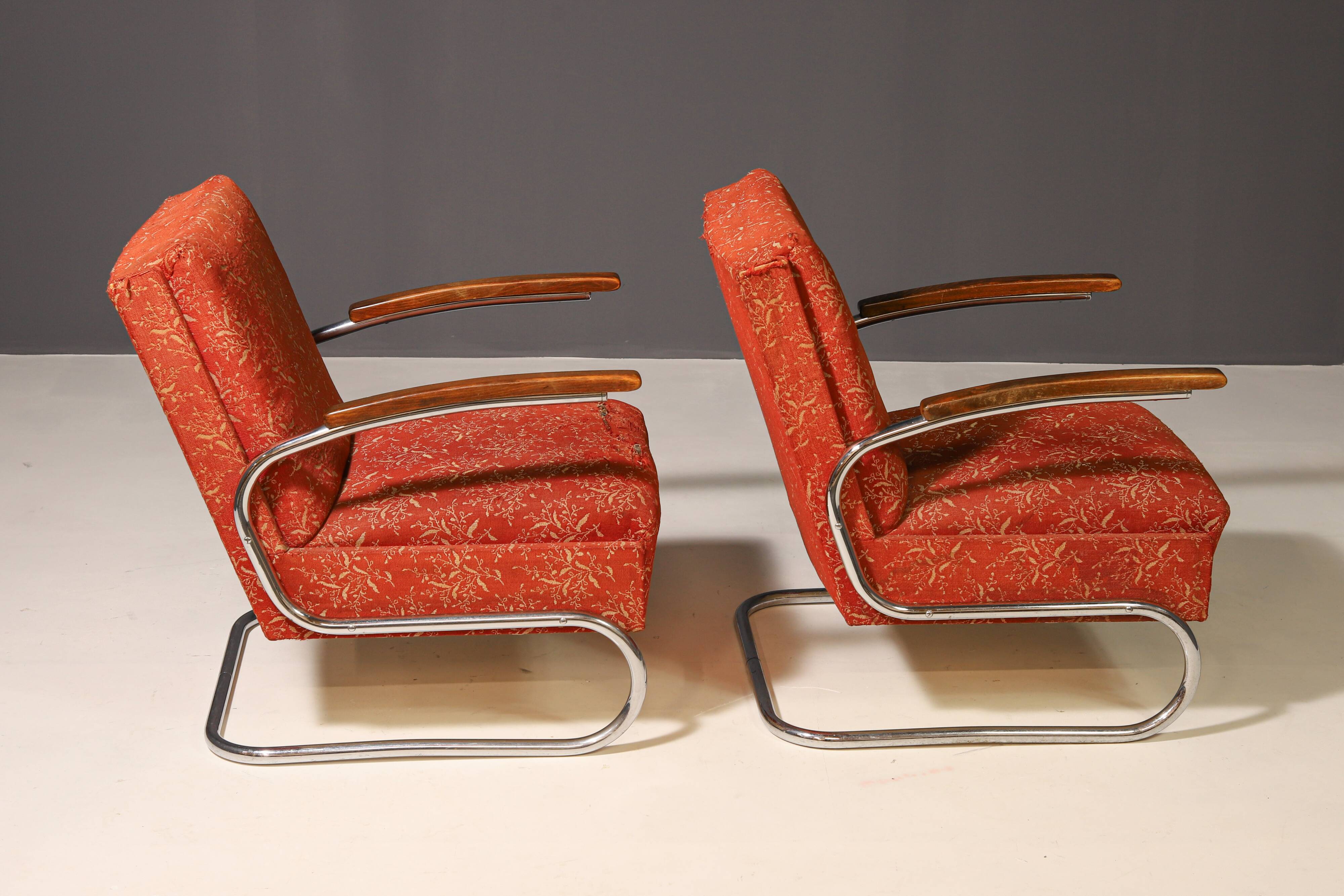 Functionalist Upholstered Armchair by Mücke-Melder | 1930s, Czechoslovakia