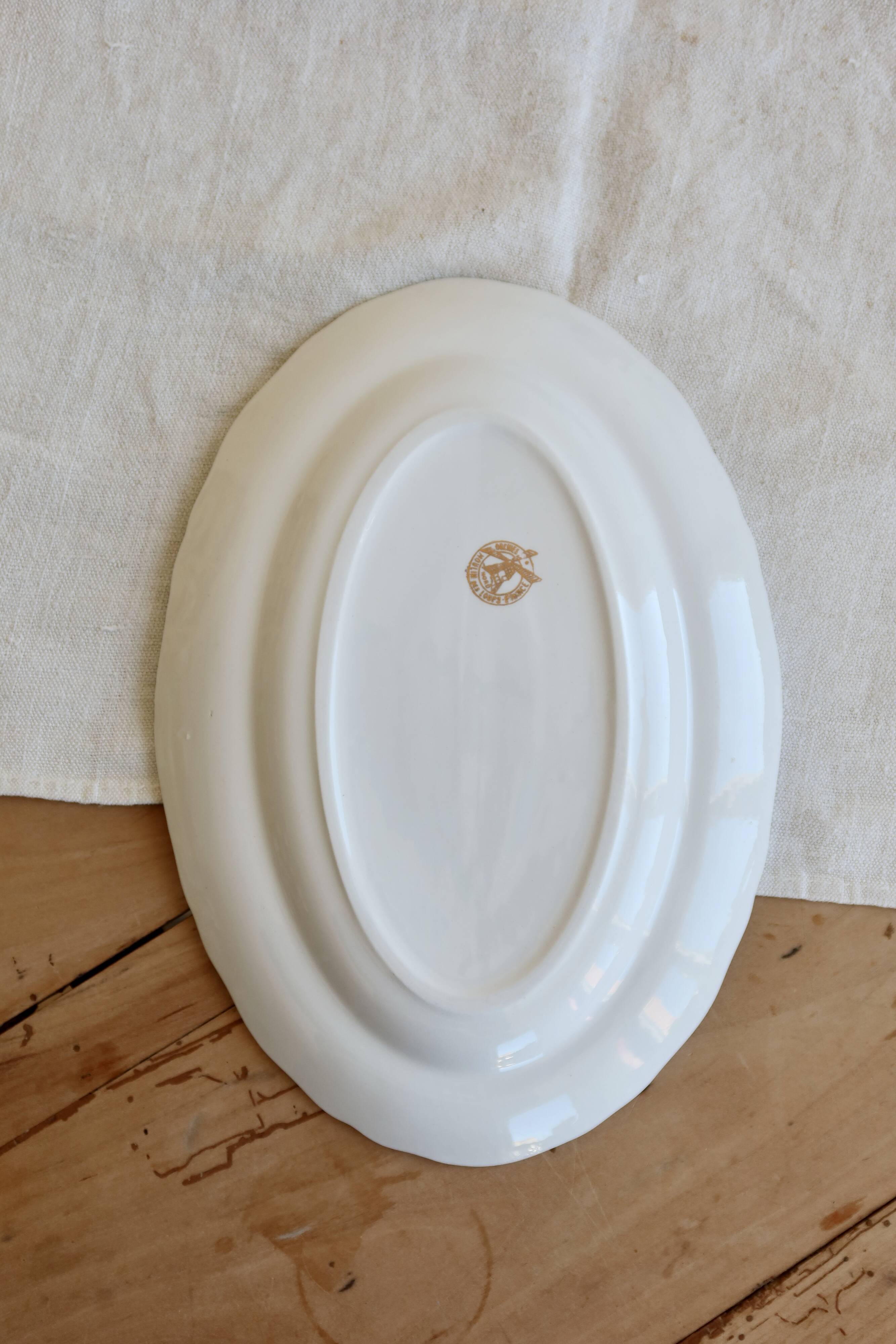 Ravier vintage Moulin des Loups white porcelain - Bouquet decoration