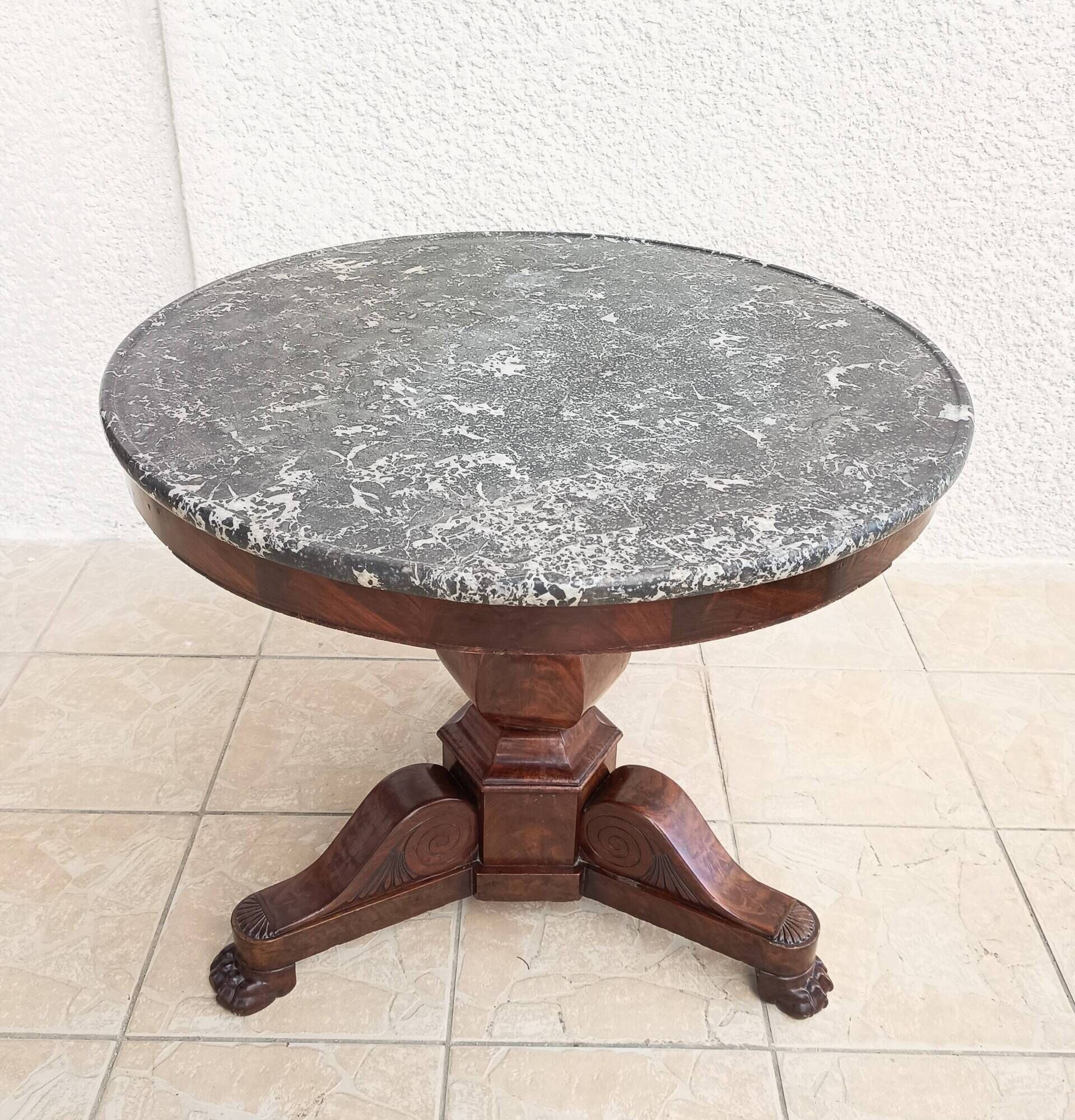 Empire side table in mahogany