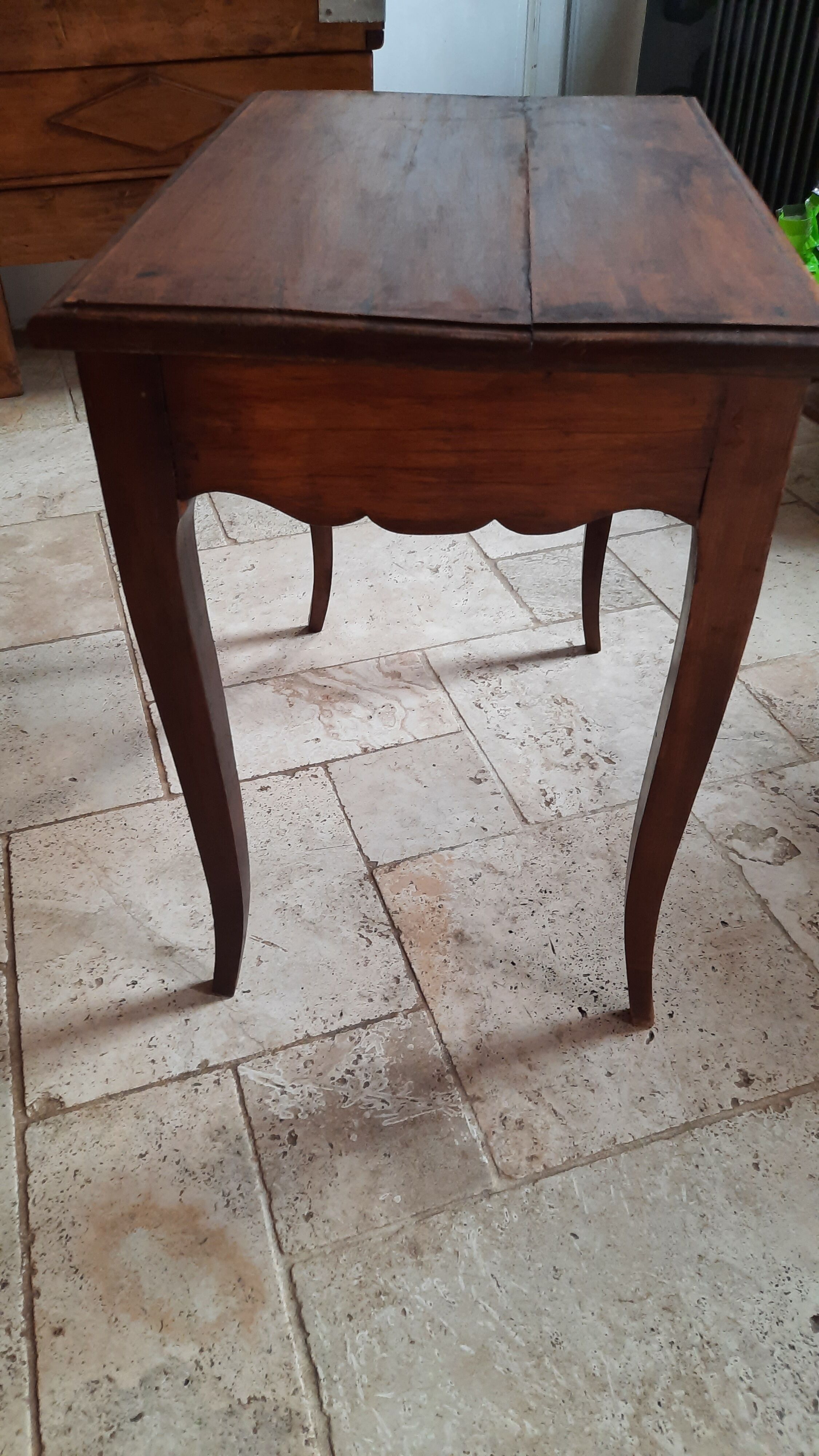 Table 1 drawer